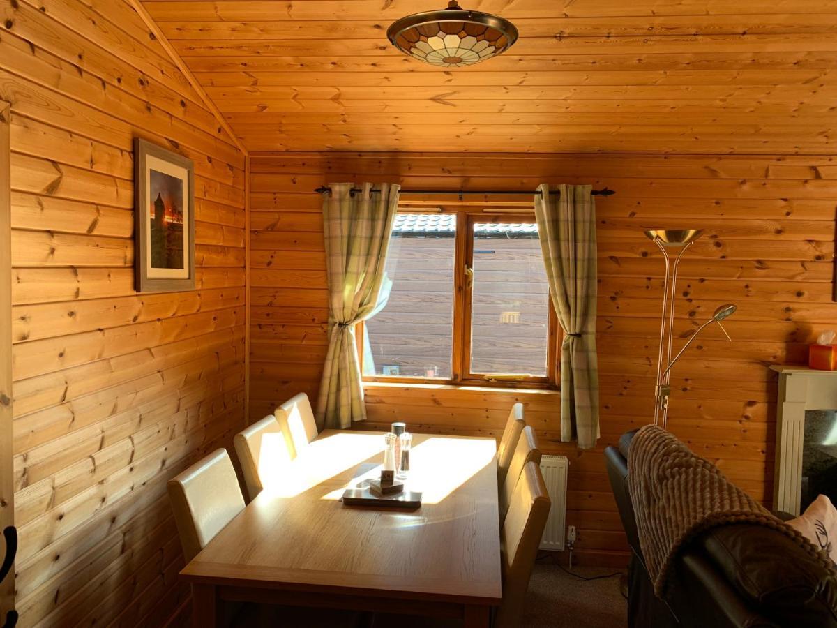 Immaculate 3-Bed Lodge In Hawick Εξωτερικό φωτογραφία